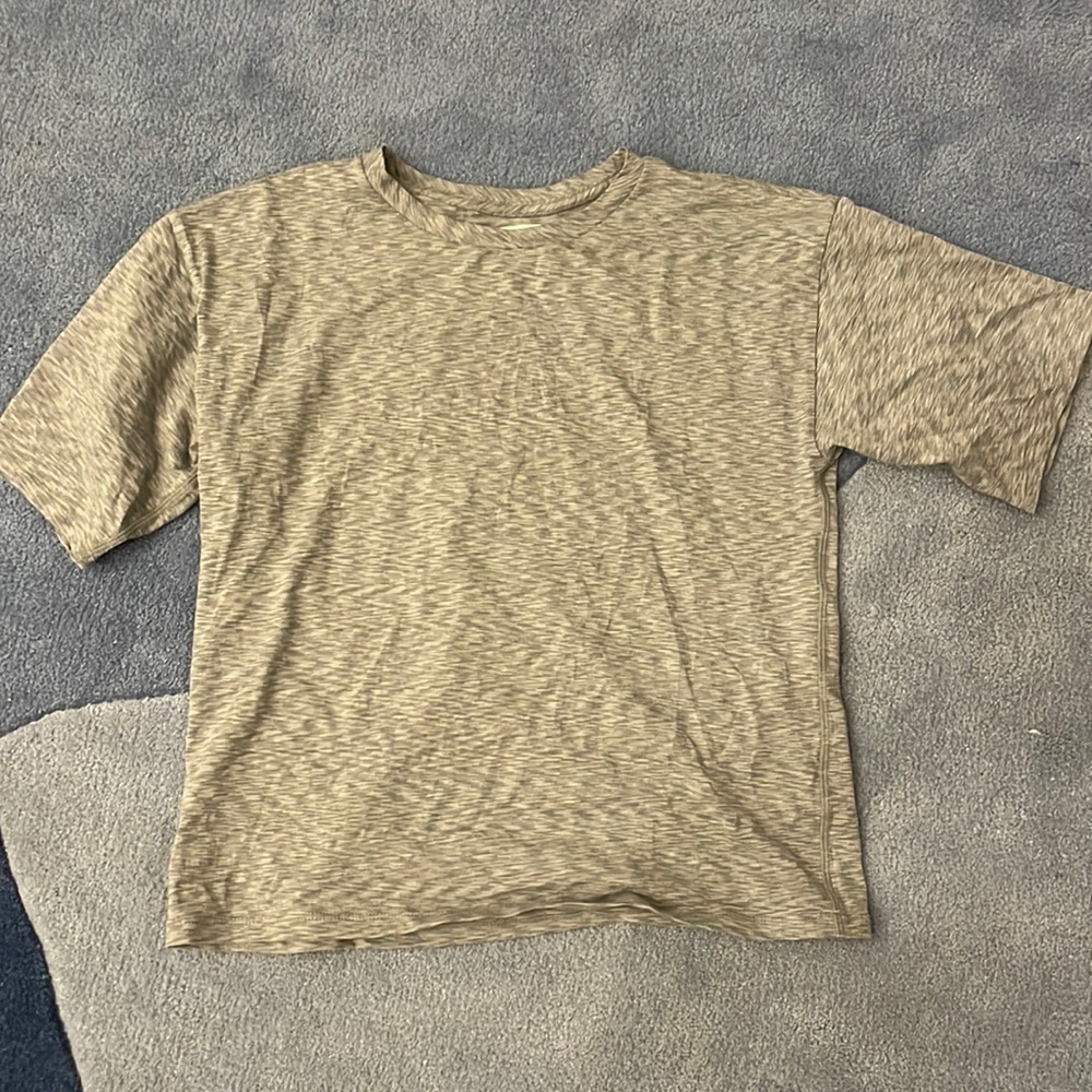 Outdoor voices tee T shirt